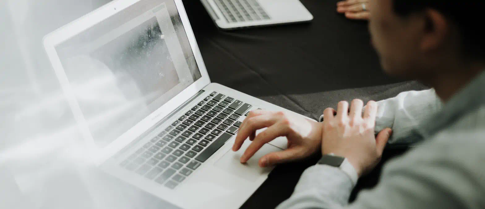 How to Build Scalable IoT Apps with Cloud Services?